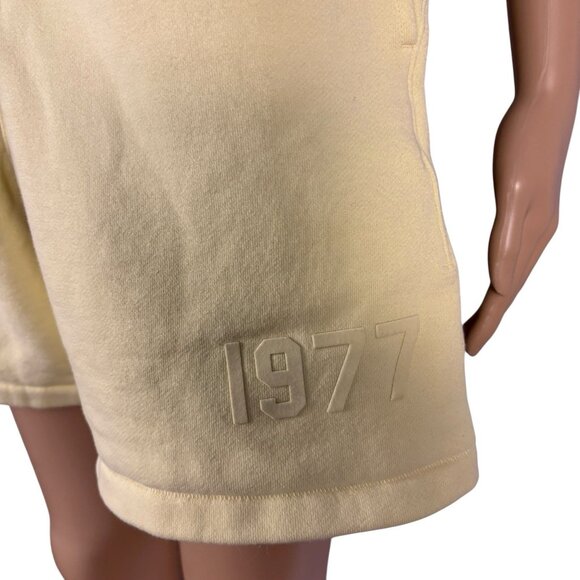 Essentials Fear Of God Shorts Kids Youth Size 12 Yellow Comfort Athletic - Picture 10 of 15